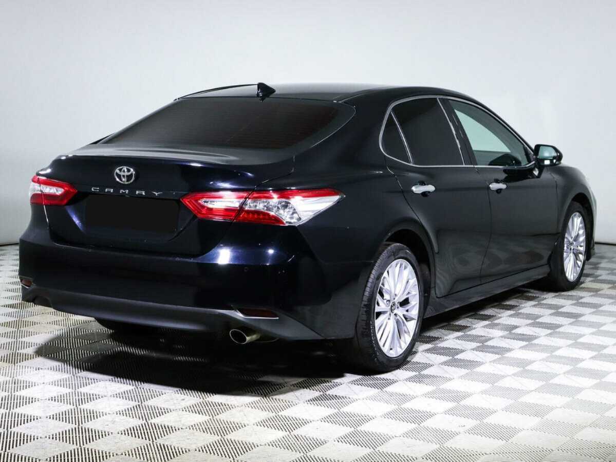 Купить Toyota Camry с пробегом. Фото: #3