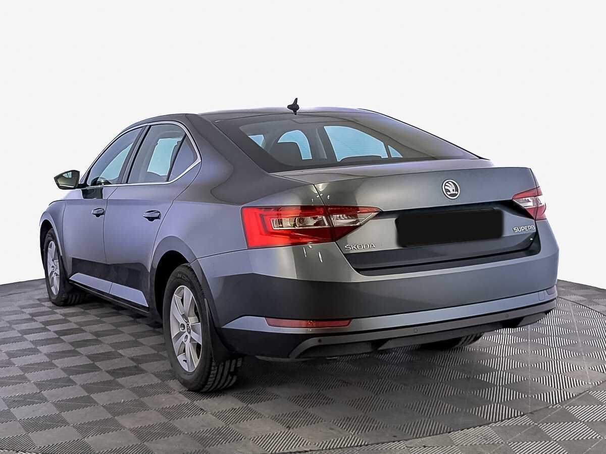 Купить Skoda Superb с пробегом. Фото: #6