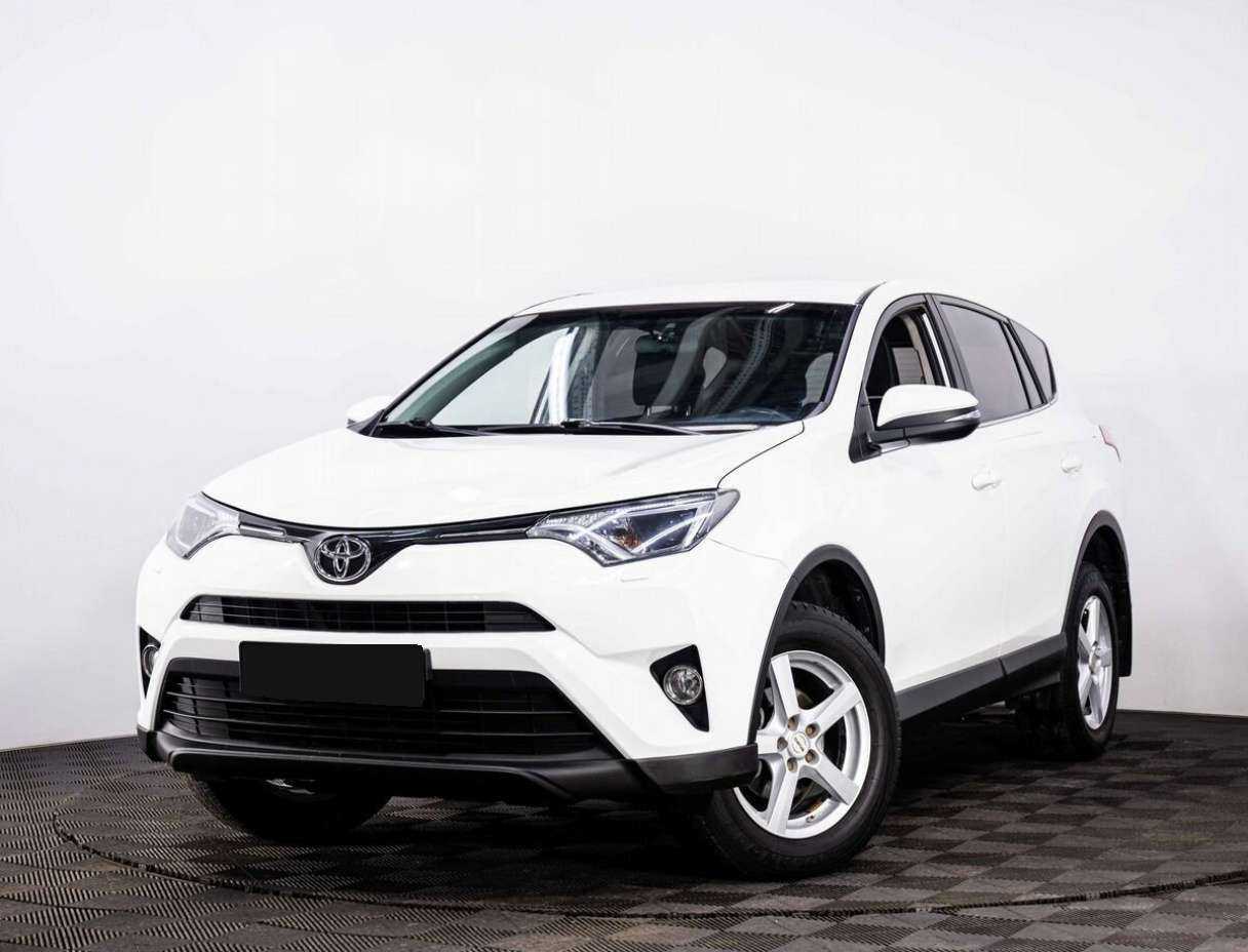 Купить Toyota RAV4 с пробегом. Посмотреть фото