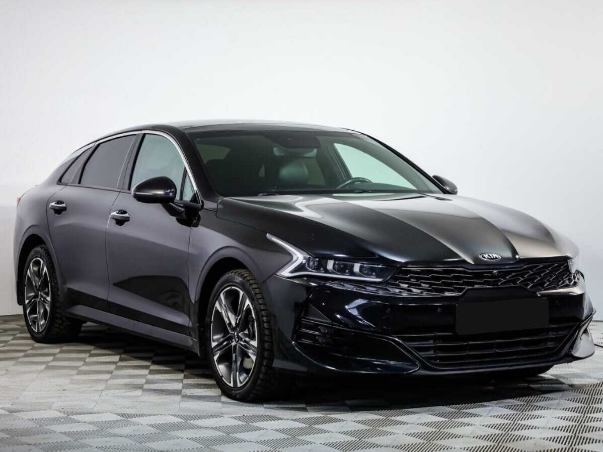 Купить Kia K5 с пробегом. Фото: #1