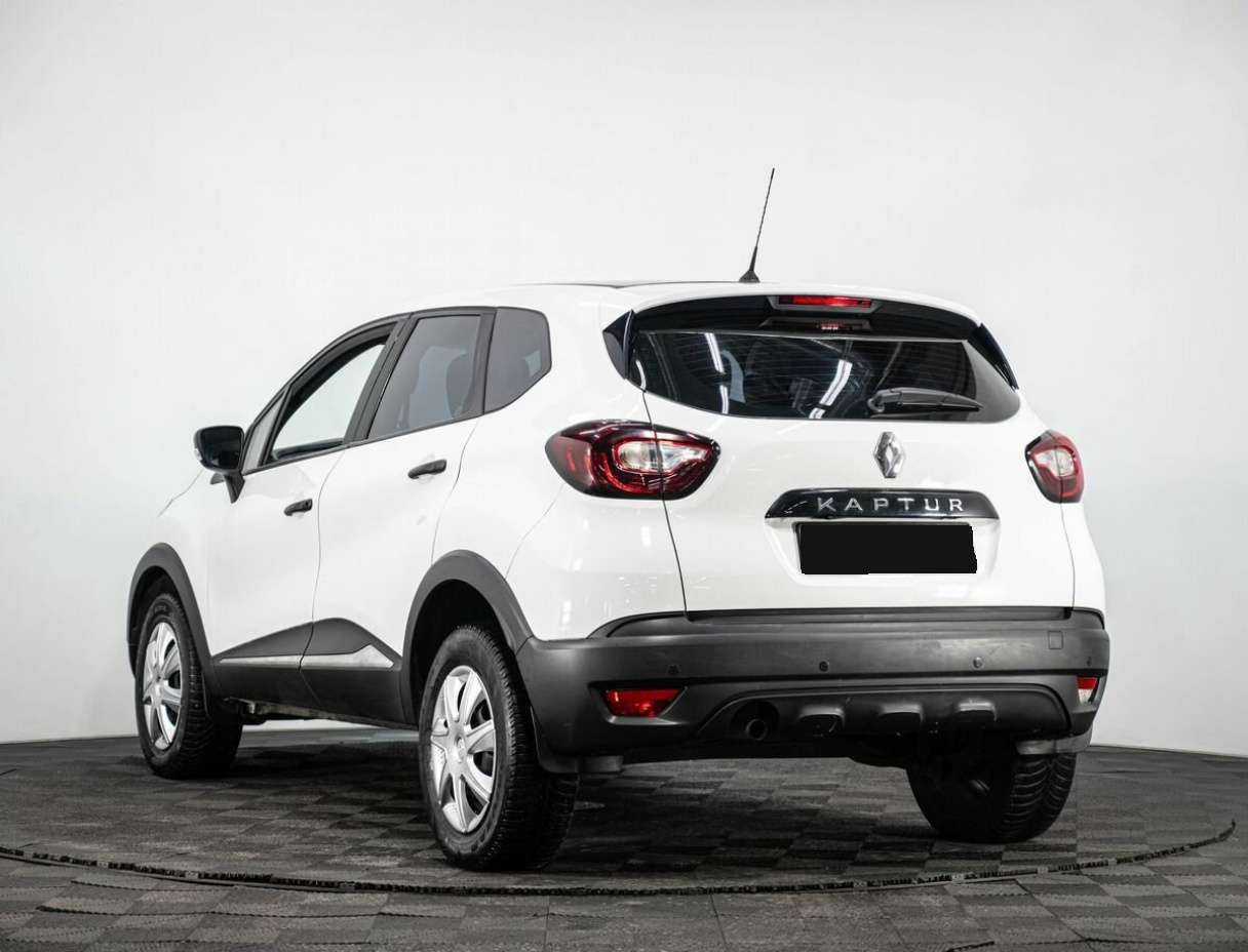 Купить Renault Kaptur с пробегом. Фото: #3