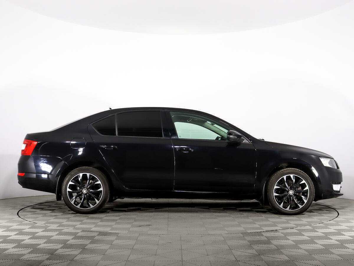 Купить Skoda Octavia с пробегом. Фото: #3