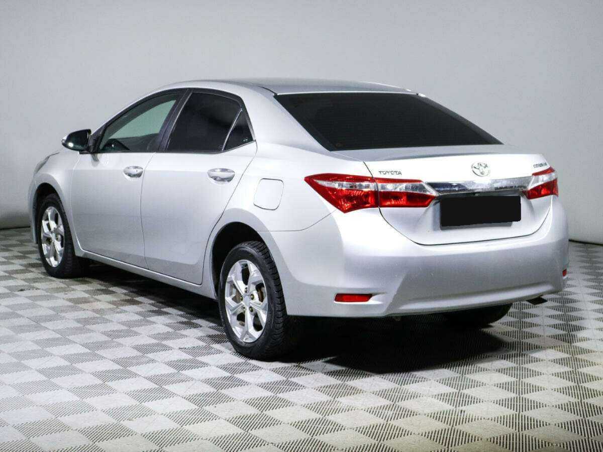 Купить Toyota Corolla с пробегом. Фото: #4