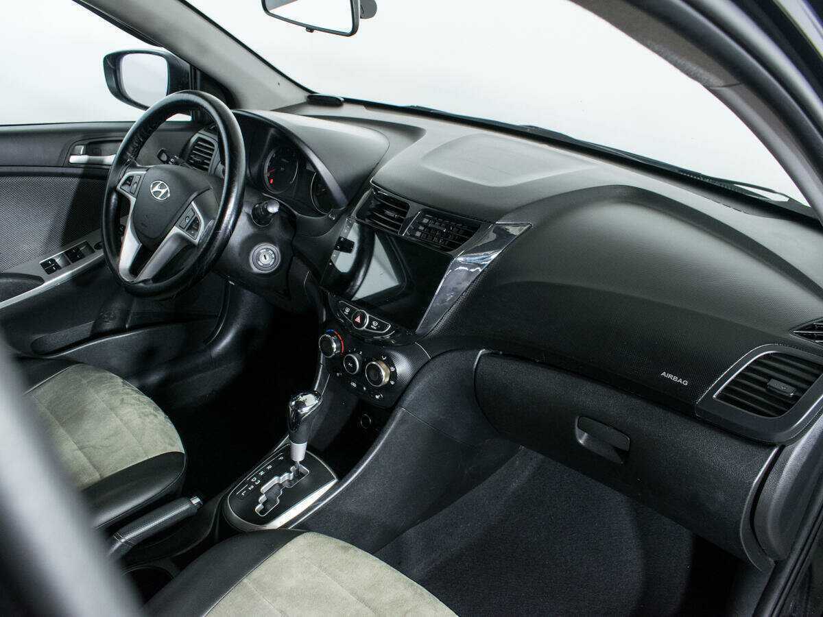 Купить Hyundai Solaris с пробегом. Фото: #8