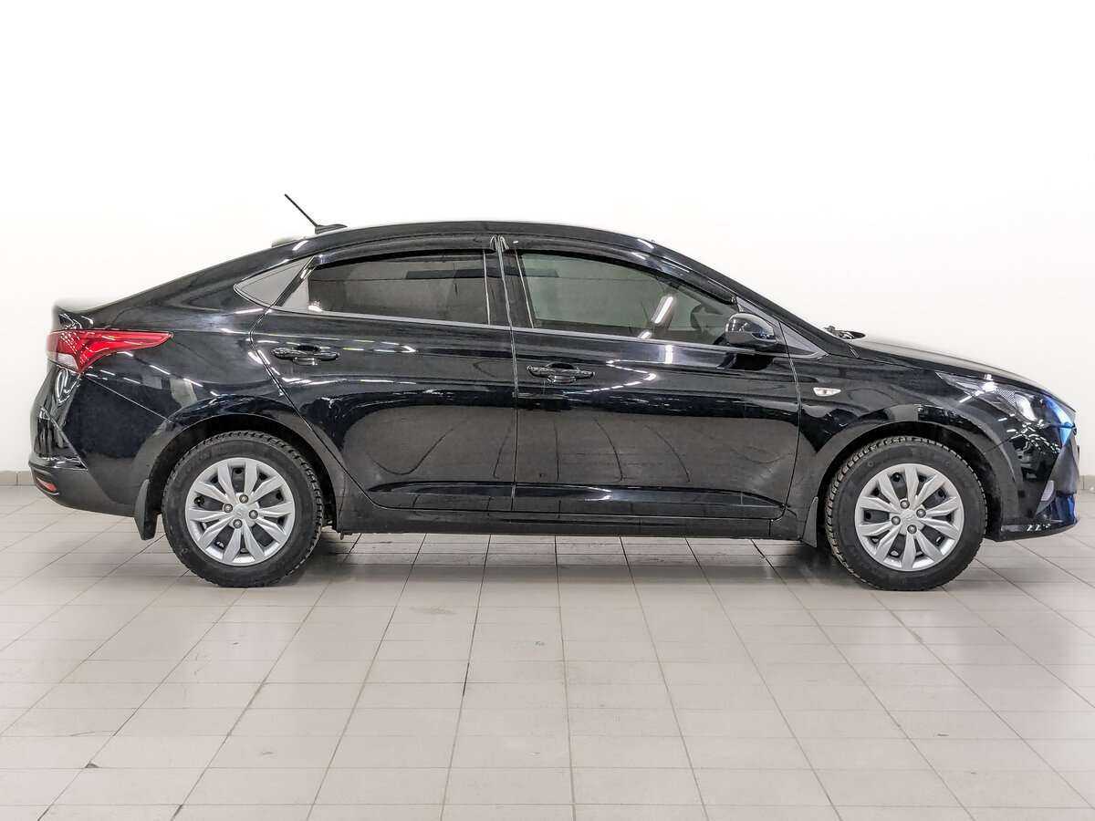 Купить Hyundai Solaris с пробегом. Фото: #3