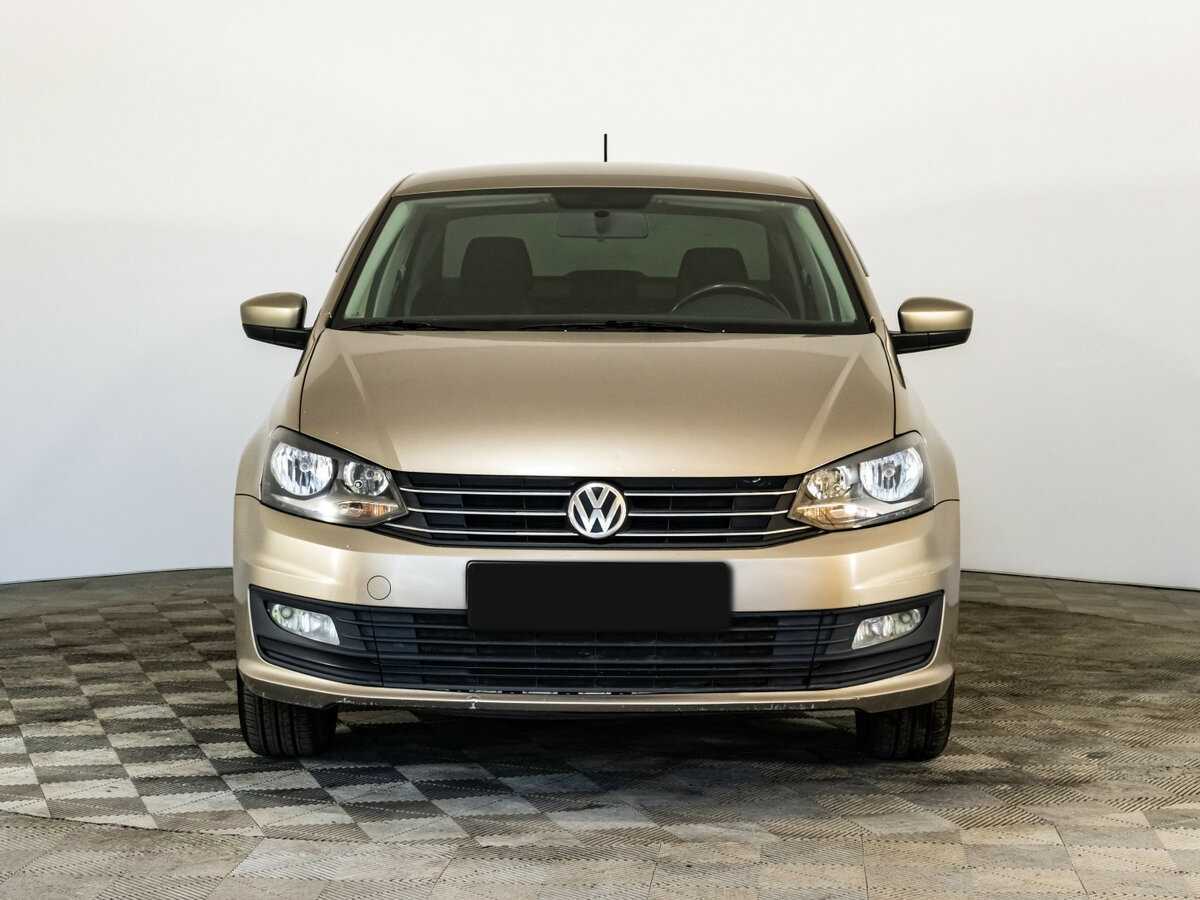 Купить Volkswagen Polo с пробегом. Фото: #1