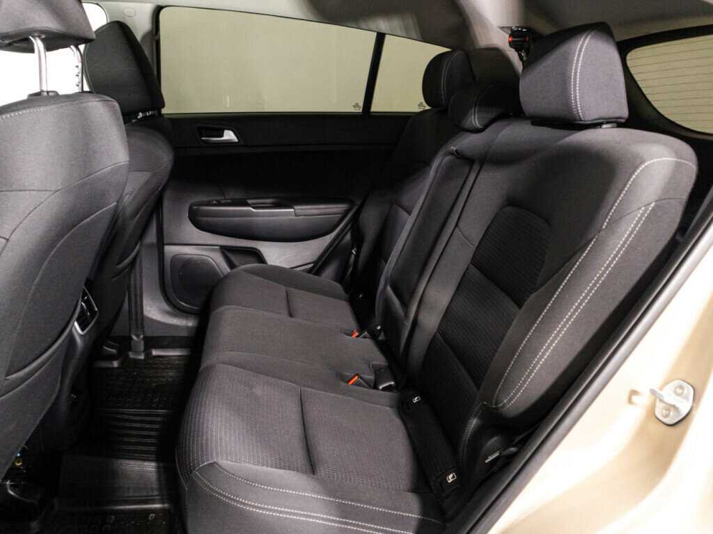 Купить Kia Sportage с пробегом. Фото: #9