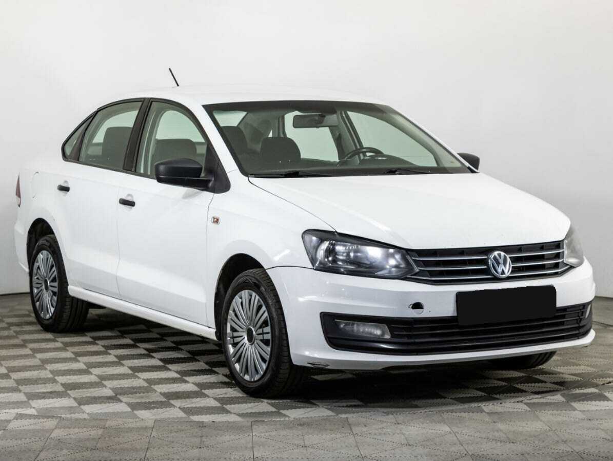 Купить Volkswagen Polo с пробегом. Фото: #2