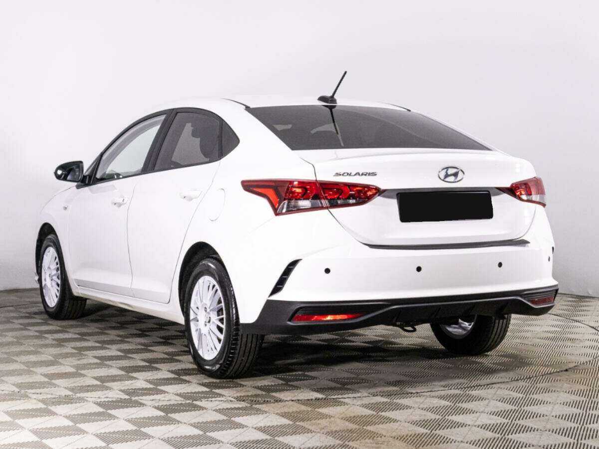 Купить Hyundai Solaris с пробегом. Фото: #6