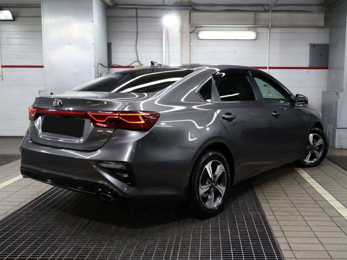 Купить Kia Cerato с пробегом. Фото: #1
