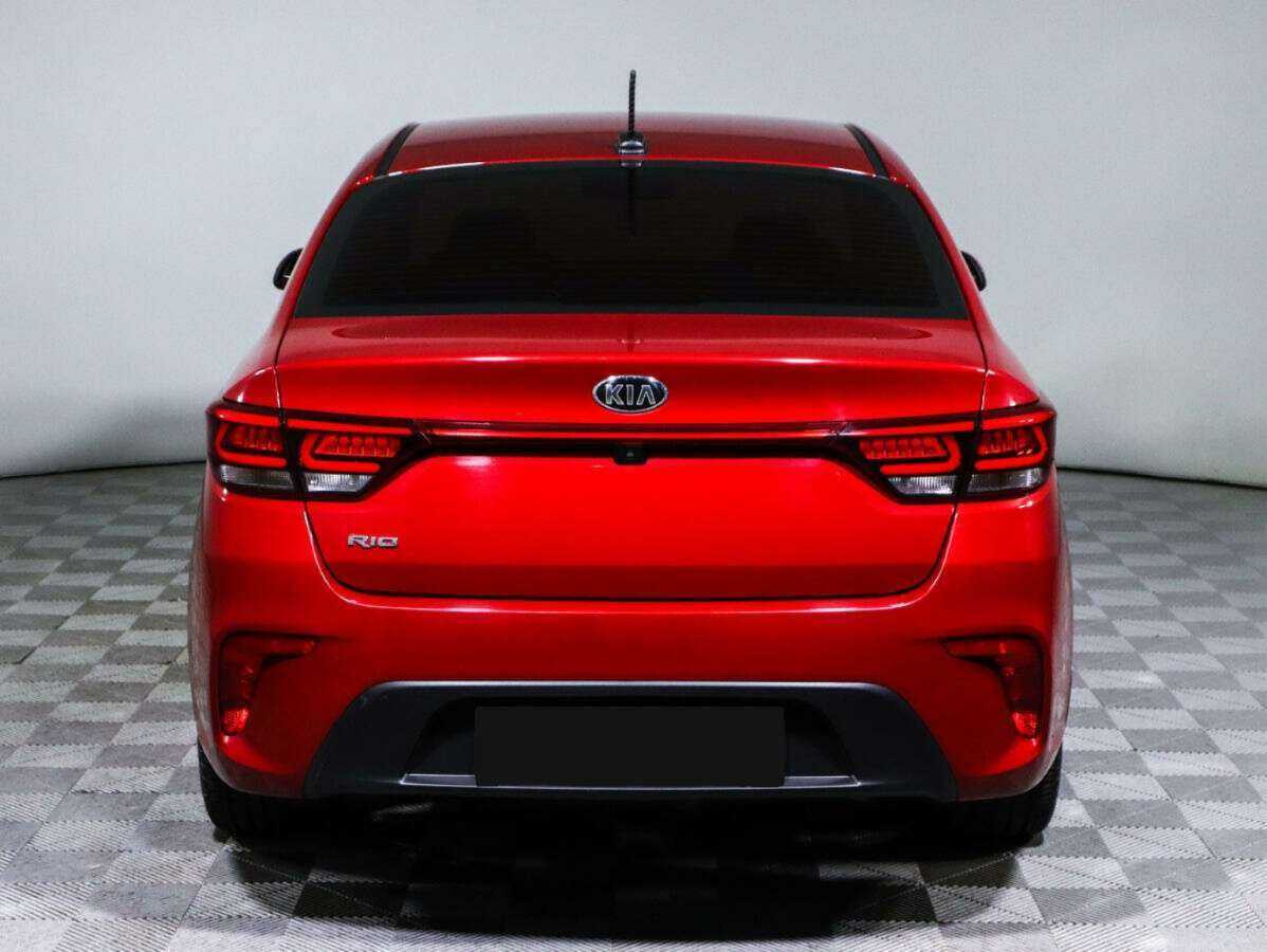 Купить Kia Rio с пробегом. Фото: #4