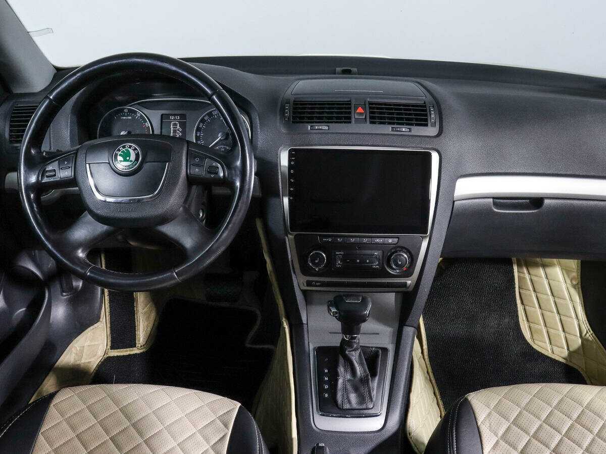 Купить Skoda Octavia с пробегом. Фото: #11