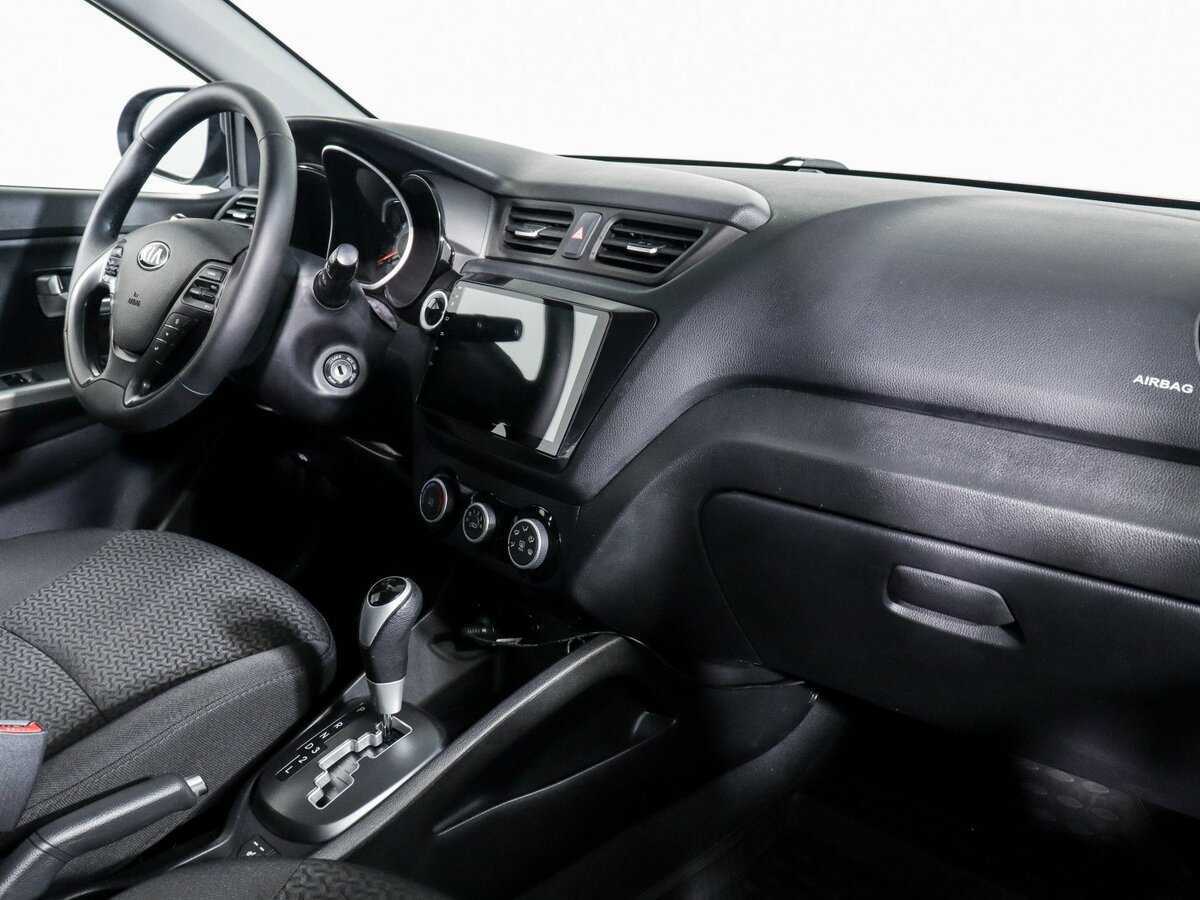 Купить Kia Rio с пробегом. Фото: #5