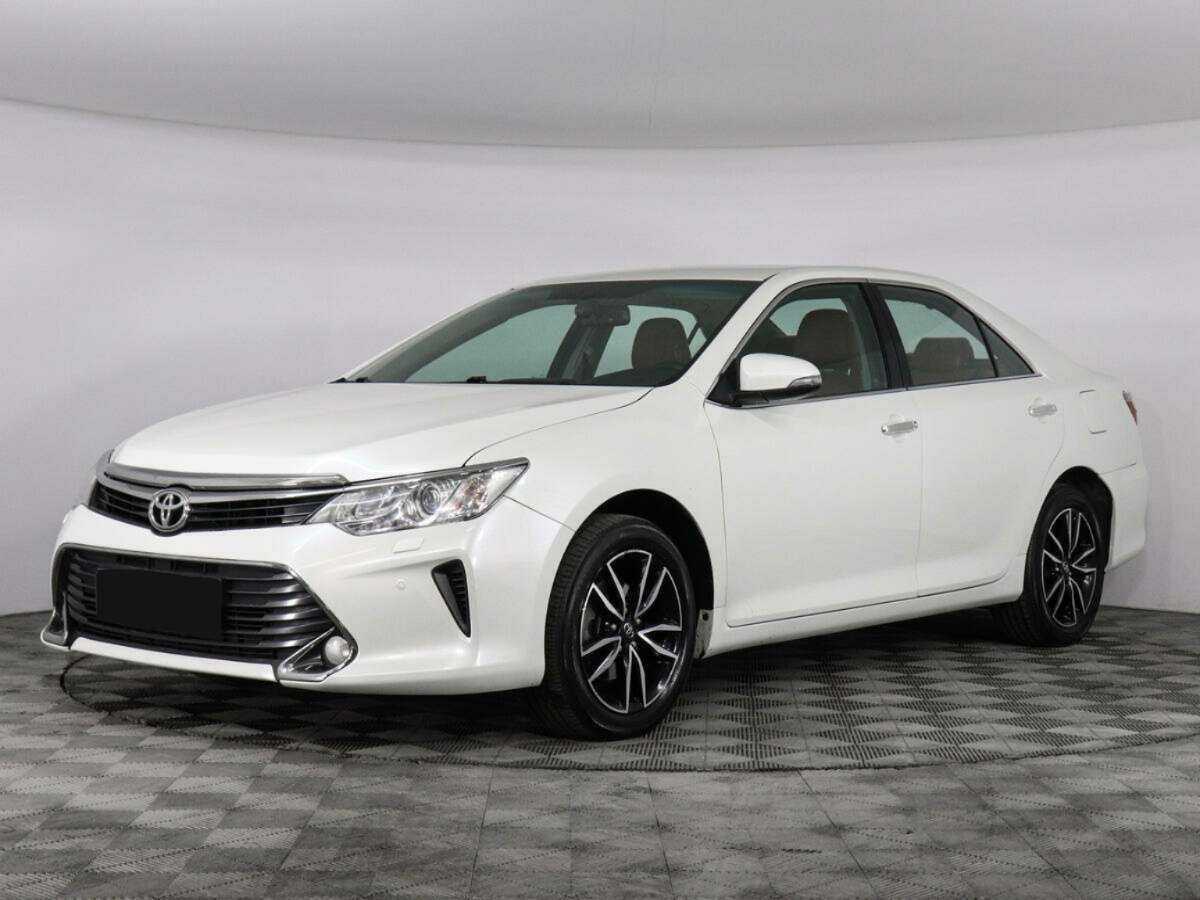 Купить Toyota Camry с пробегом. Посмотреть фото