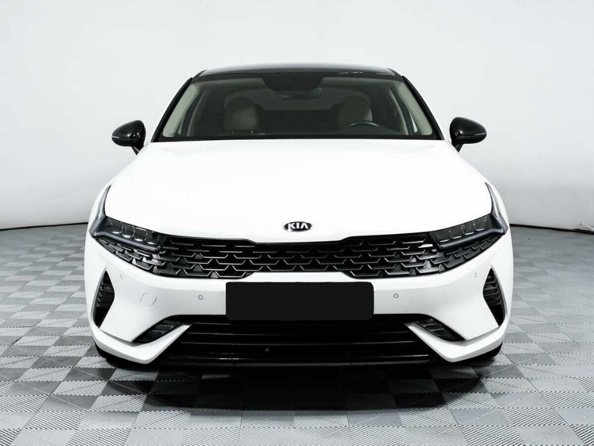 Купить Kia K5 с пробегом. Фото: #1
