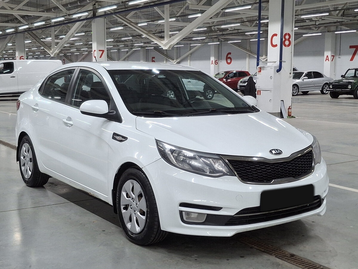 Купить Kia Rio с пробегом. Фото: #2