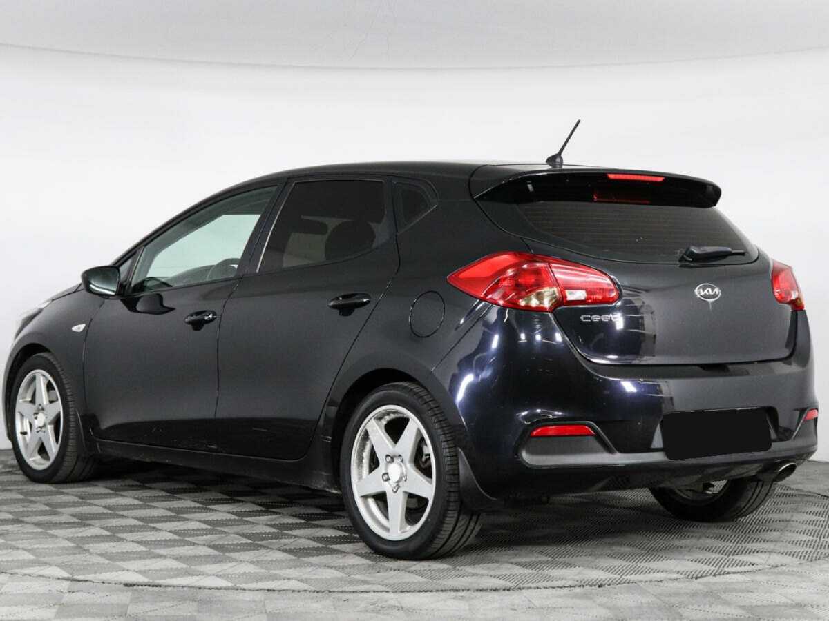 Купить Kia Ceed с пробегом. Фото: #4