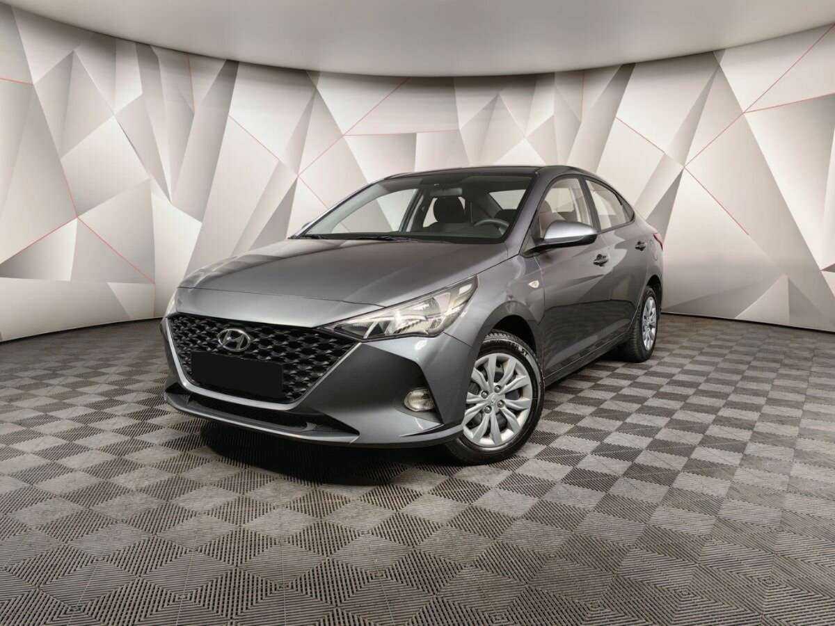 Купить Hyundai Solaris с пробегом. Фото: #0