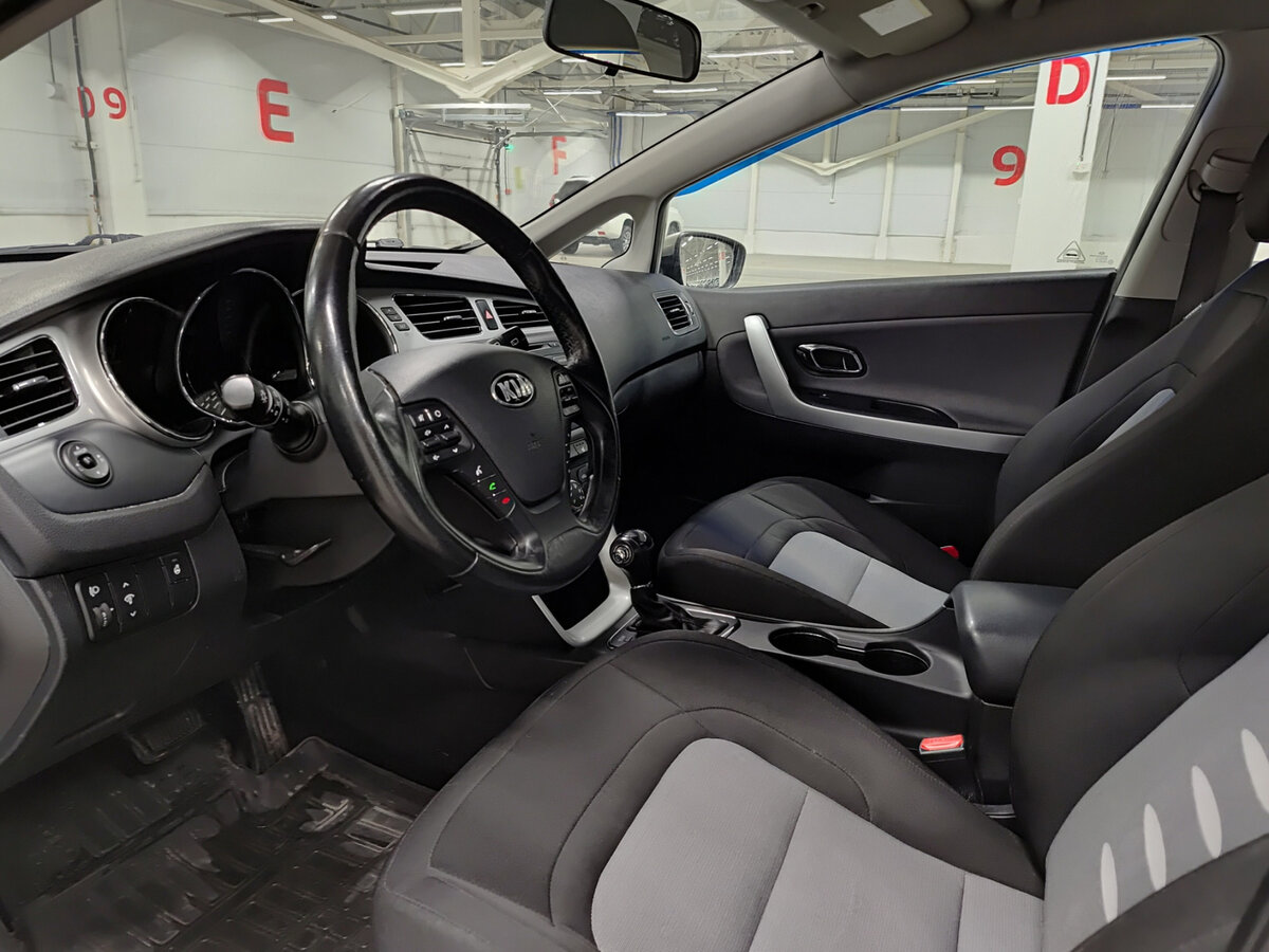 Купить Kia Ceed с пробегом. Фото: #15