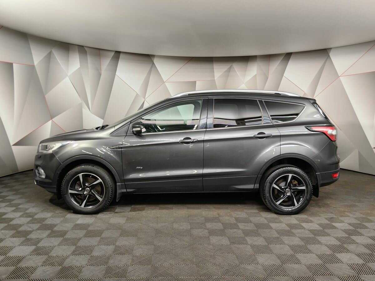 Купить Ford Kuga с пробегом. Фото: #4