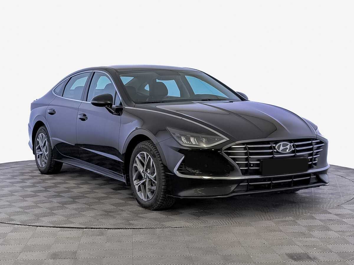 Купить Hyundai Sonata с пробегом. Фото: #2