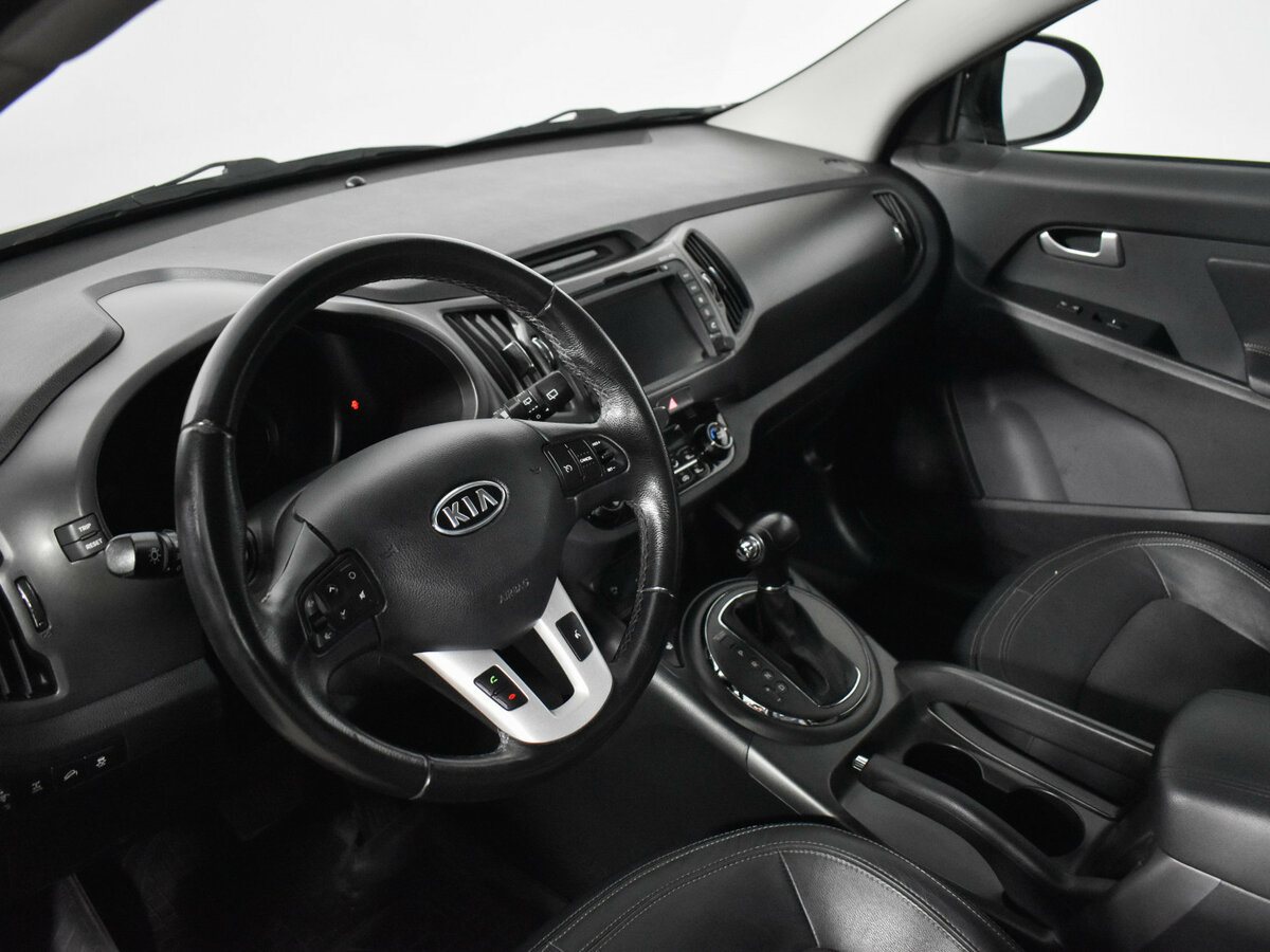 Купить Kia Sportage с пробегом. Фото: #8