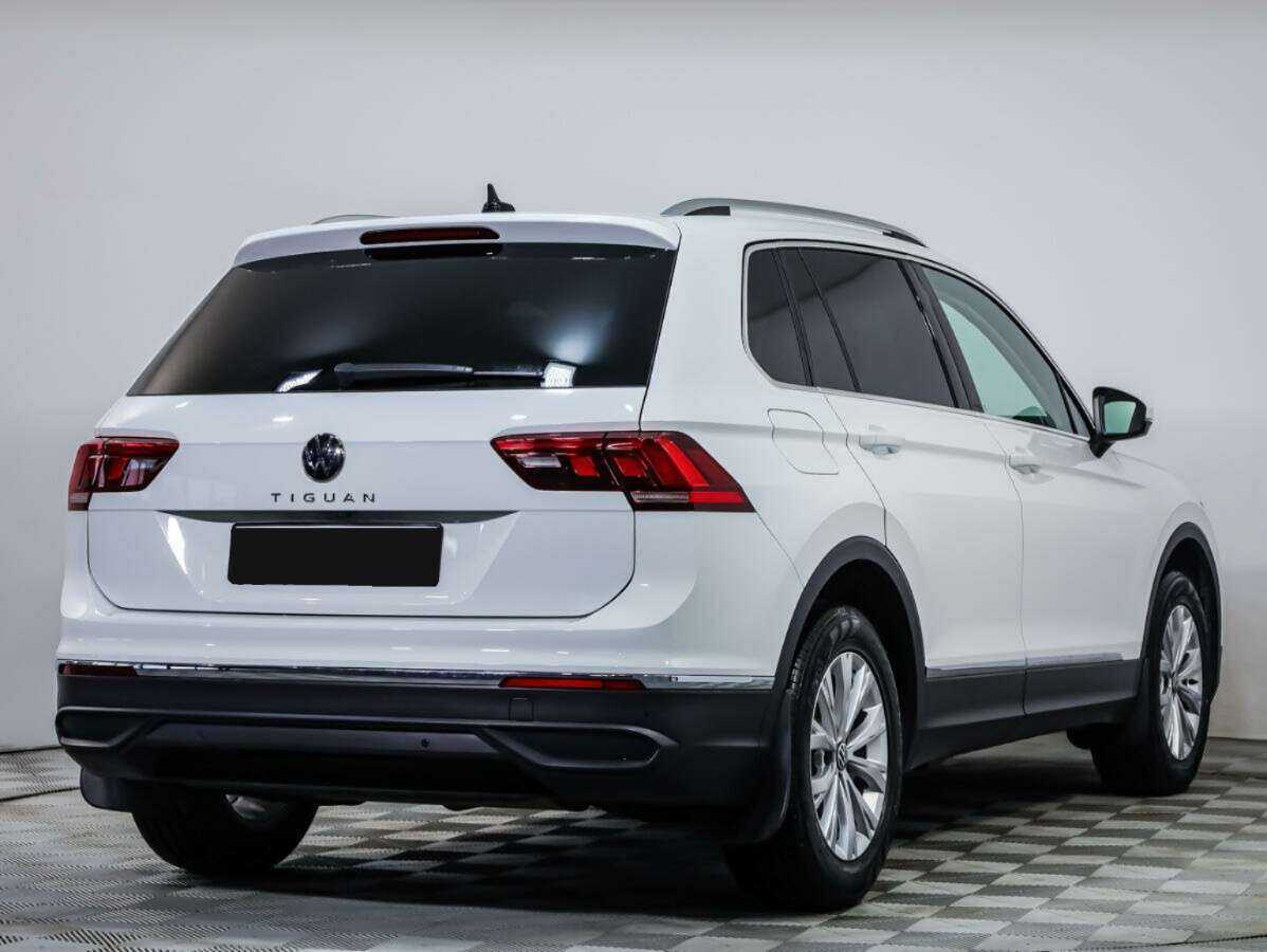 Купить Volkswagen Tiguan с пробегом. Фото: #3