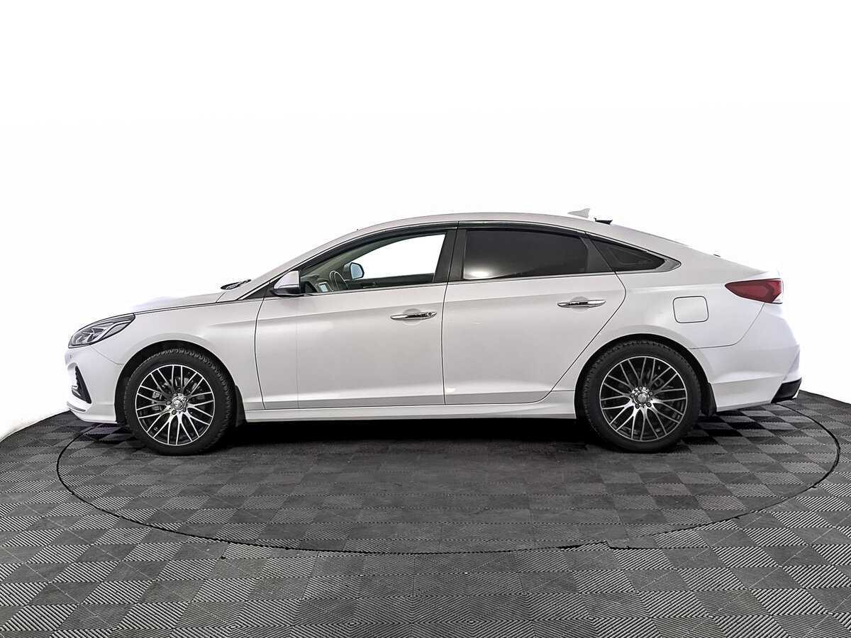 Купить Hyundai Sonata с пробегом. Фото: #7