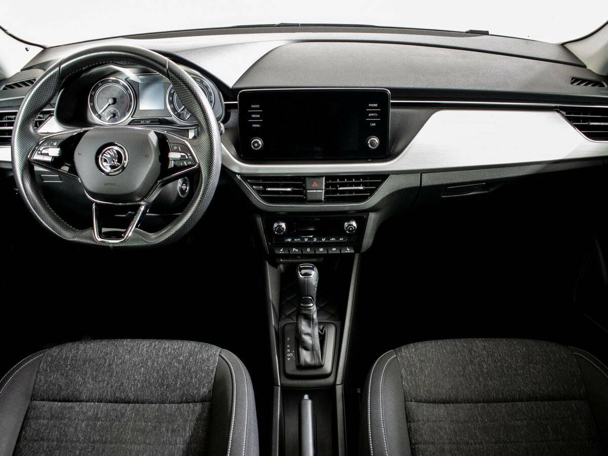 Купить Skoda Rapid с пробегом. Фото: #10