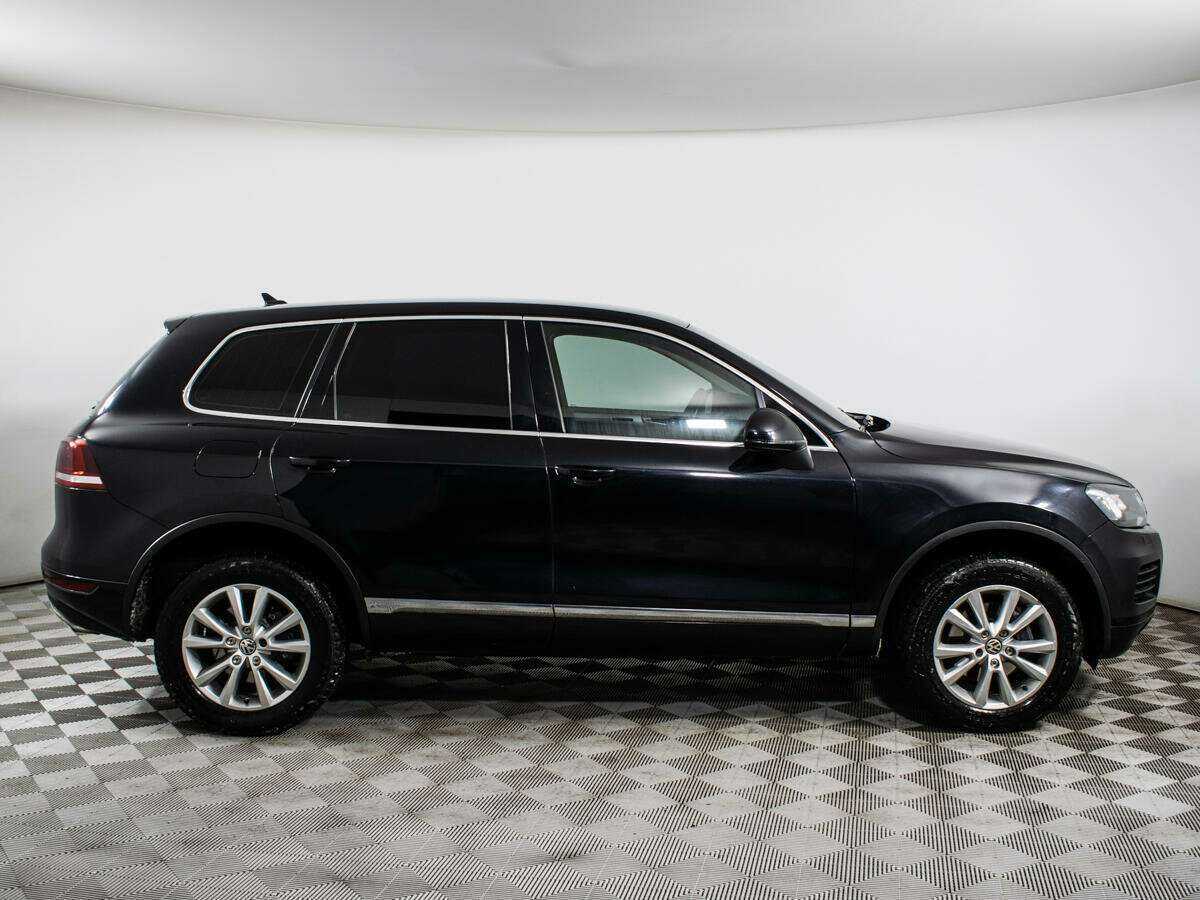 Купить Volkswagen Touareg с пробегом. Фото: #3