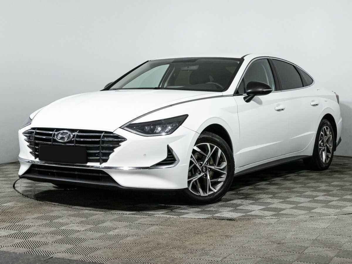 Купить Hyundai Sonata с пробегом. Посмотреть фото