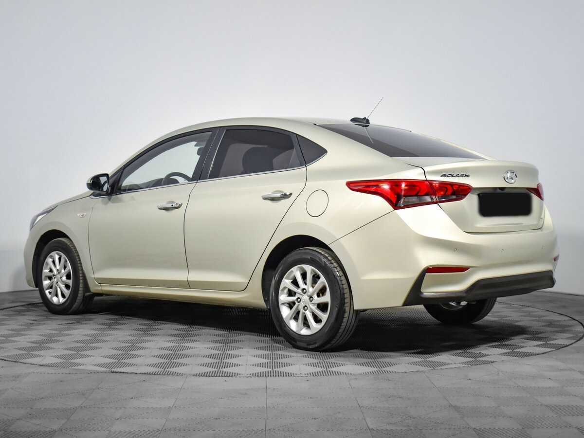 Купить Hyundai Solaris с пробегом. Фото: #6