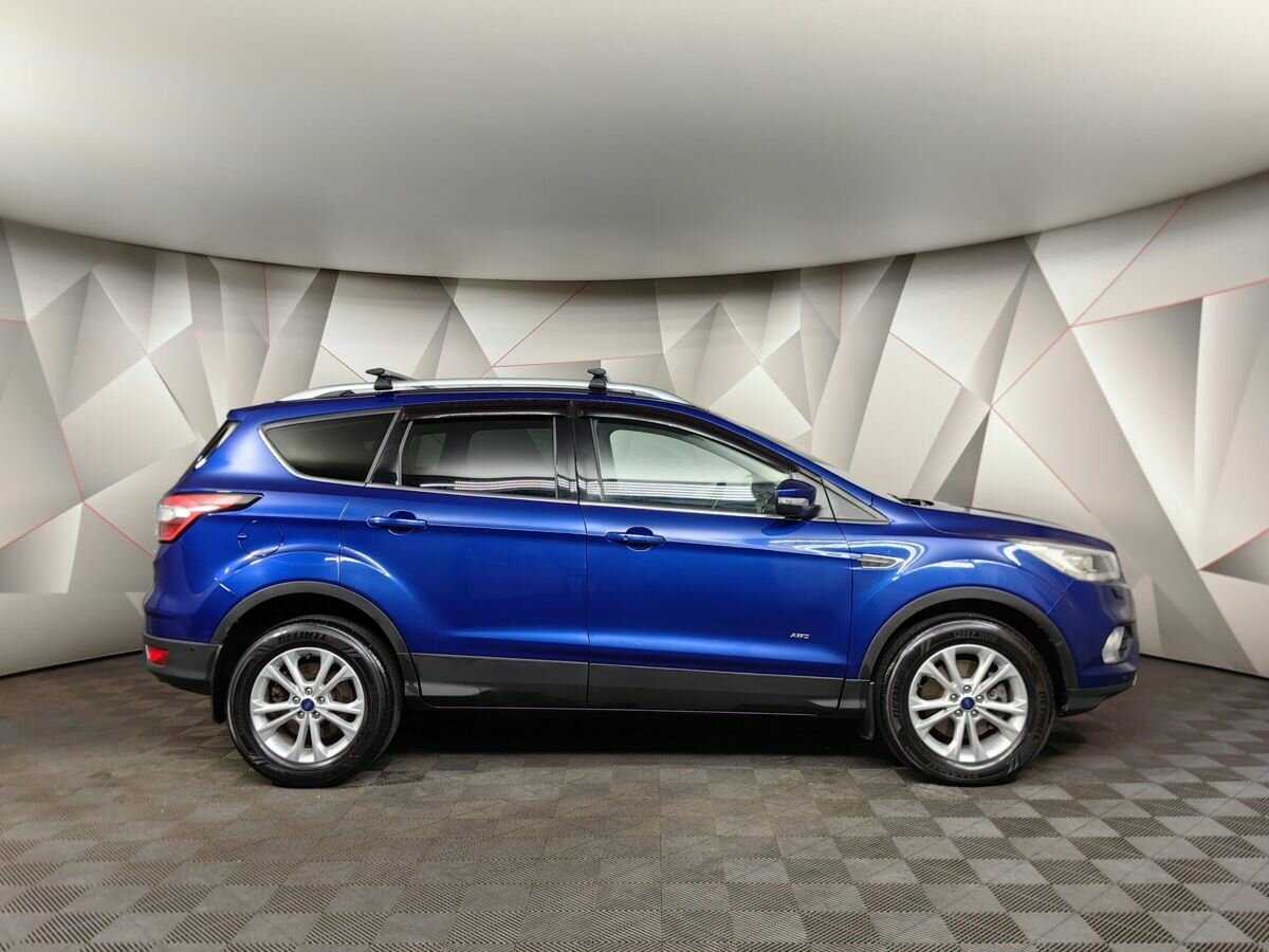 Купить Ford Kuga с пробегом. Фото: #5