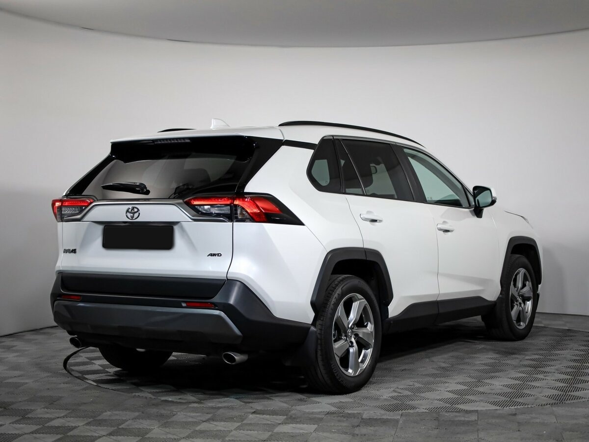 Купить Toyota RAV4 с пробегом. Фото: #4