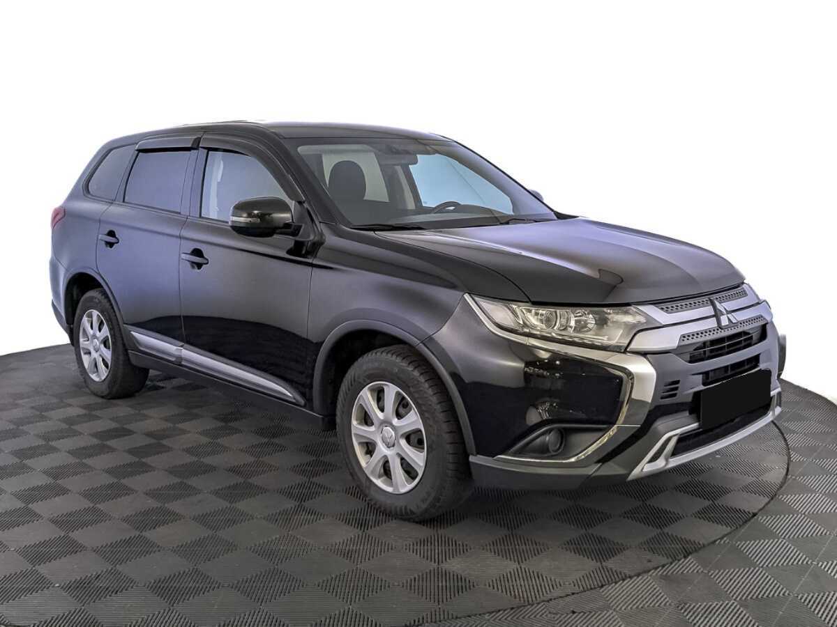 Купить Mitsubishi Outlander с пробегом. Фото: #2