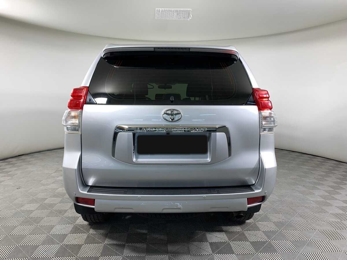 Купить Toyota Land Cruiser Prado с пробегом. Фото: #5