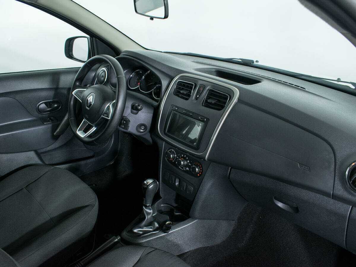 Купить Renault Logan с пробегом. Фото: #8