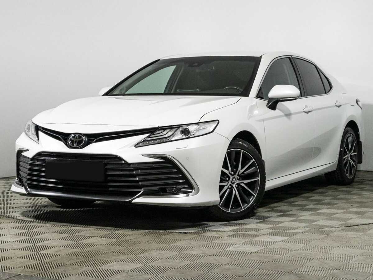 Купить Toyota Camry с пробегом. Посмотреть фото