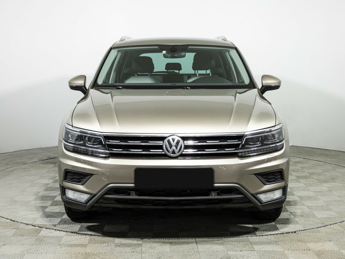 Купить Volkswagen Tiguan с пробегом. Фото: #1
