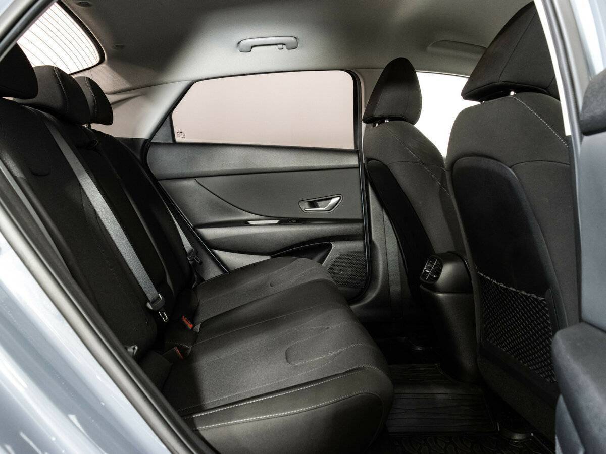 Купить Hyundai Elantra с пробегом. Фото: #16