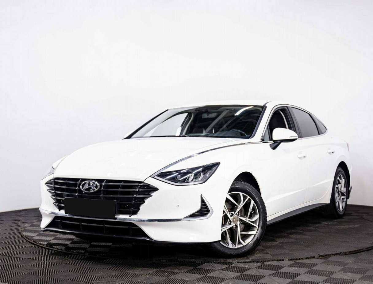 Купить Hyundai Sonata с пробегом. Посмотреть фото