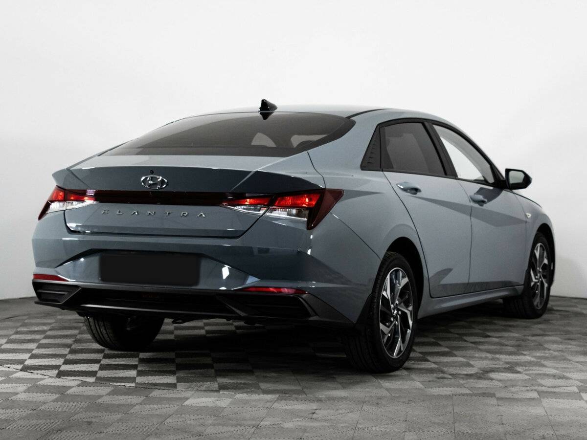 Купить Hyundai Elantra с пробегом. Фото: #5