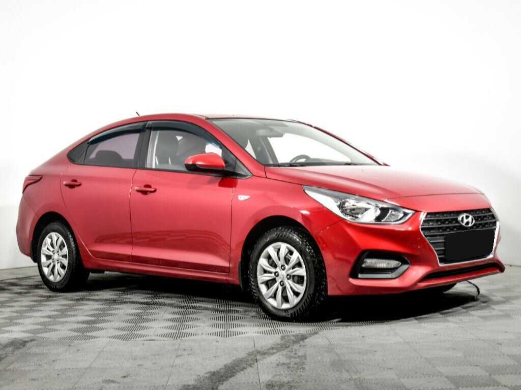 Купить Hyundai Solaris с пробегом. Фото: #2