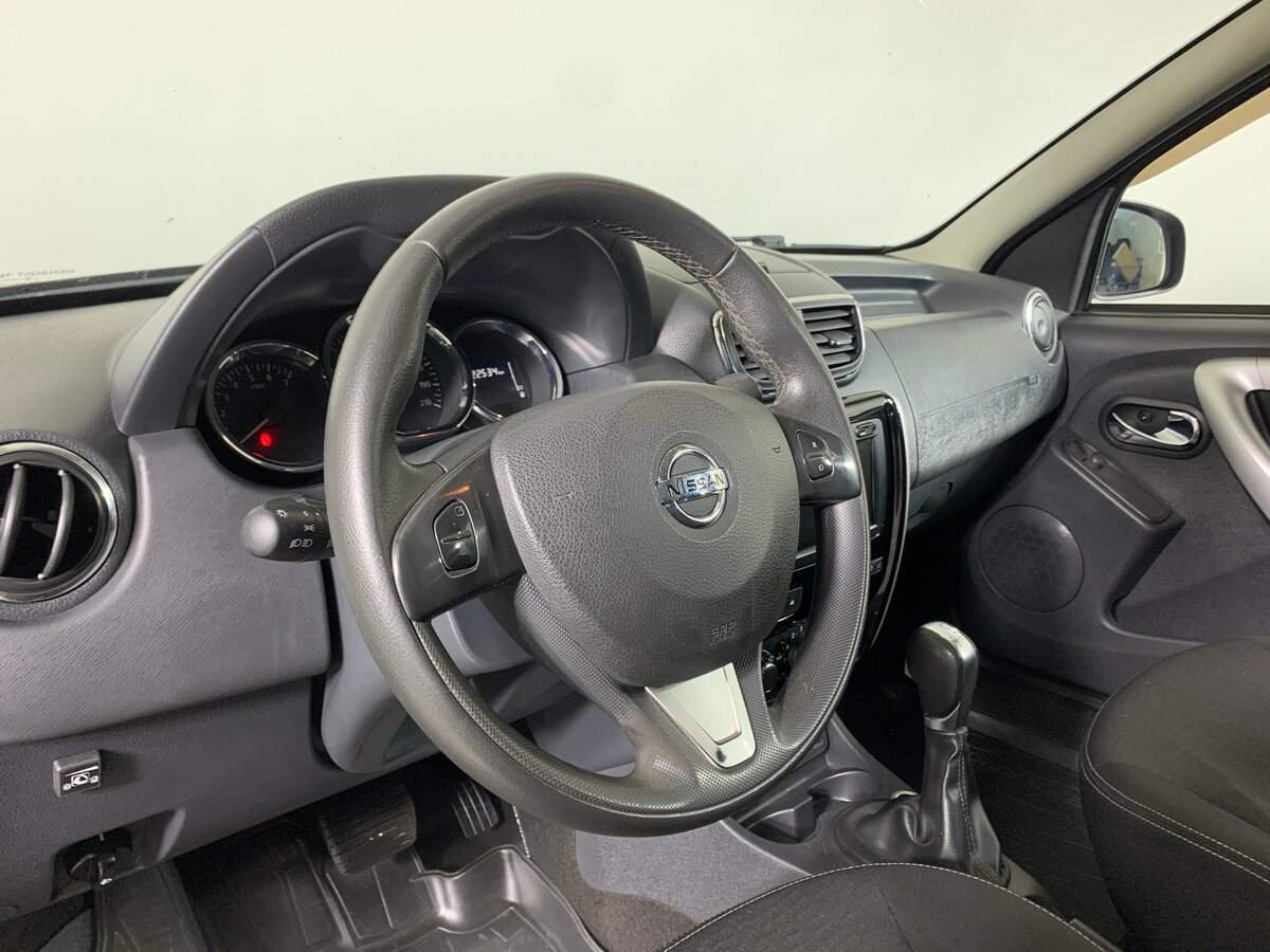 Купить Nissan Terrano с пробегом. Фото: #7