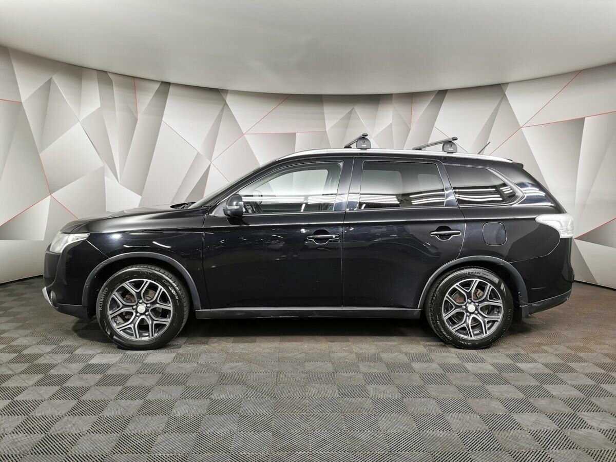 Купить Mitsubishi Outlander с пробегом. Фото: #4