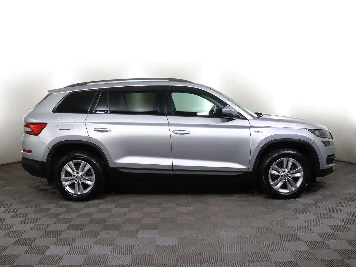 Купить Skoda Kodiaq с пробегом. Фото: #2