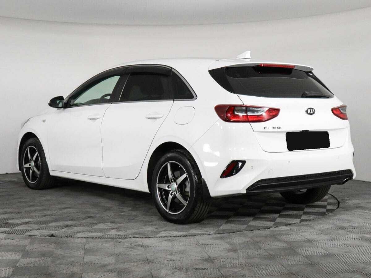 Купить Kia Ceed с пробегом. Фото: #5