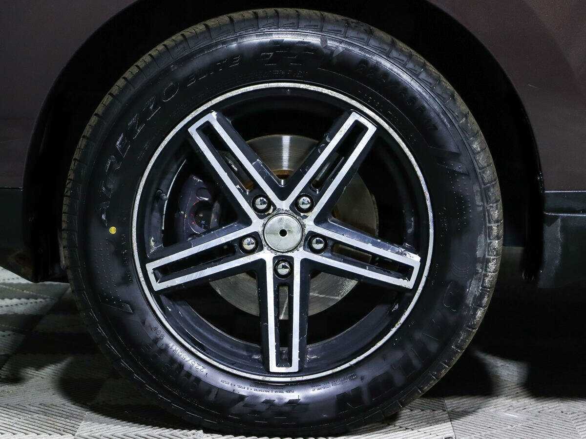 Купить Hyundai ix35 с пробегом. Фото: #14
