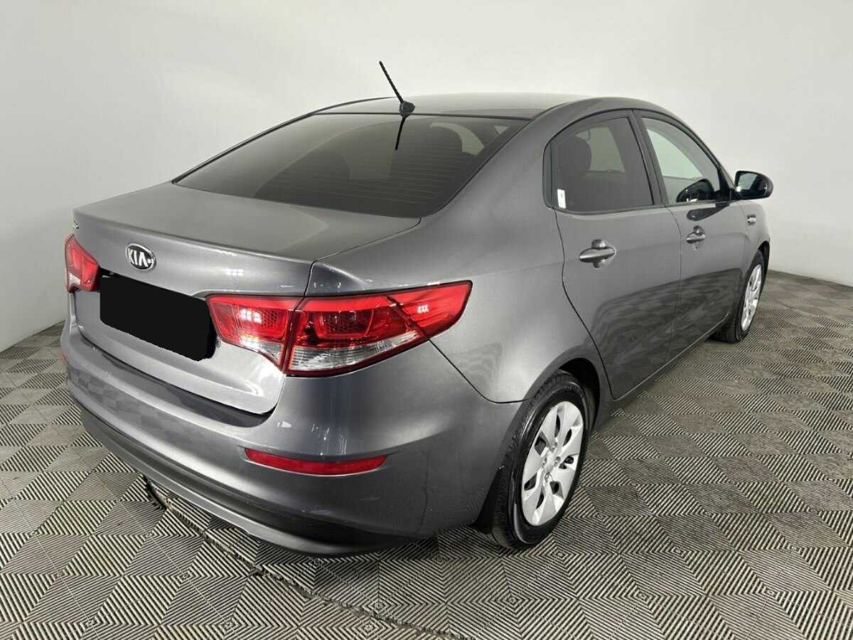 Купить Kia Rio с пробегом. Фото: #5