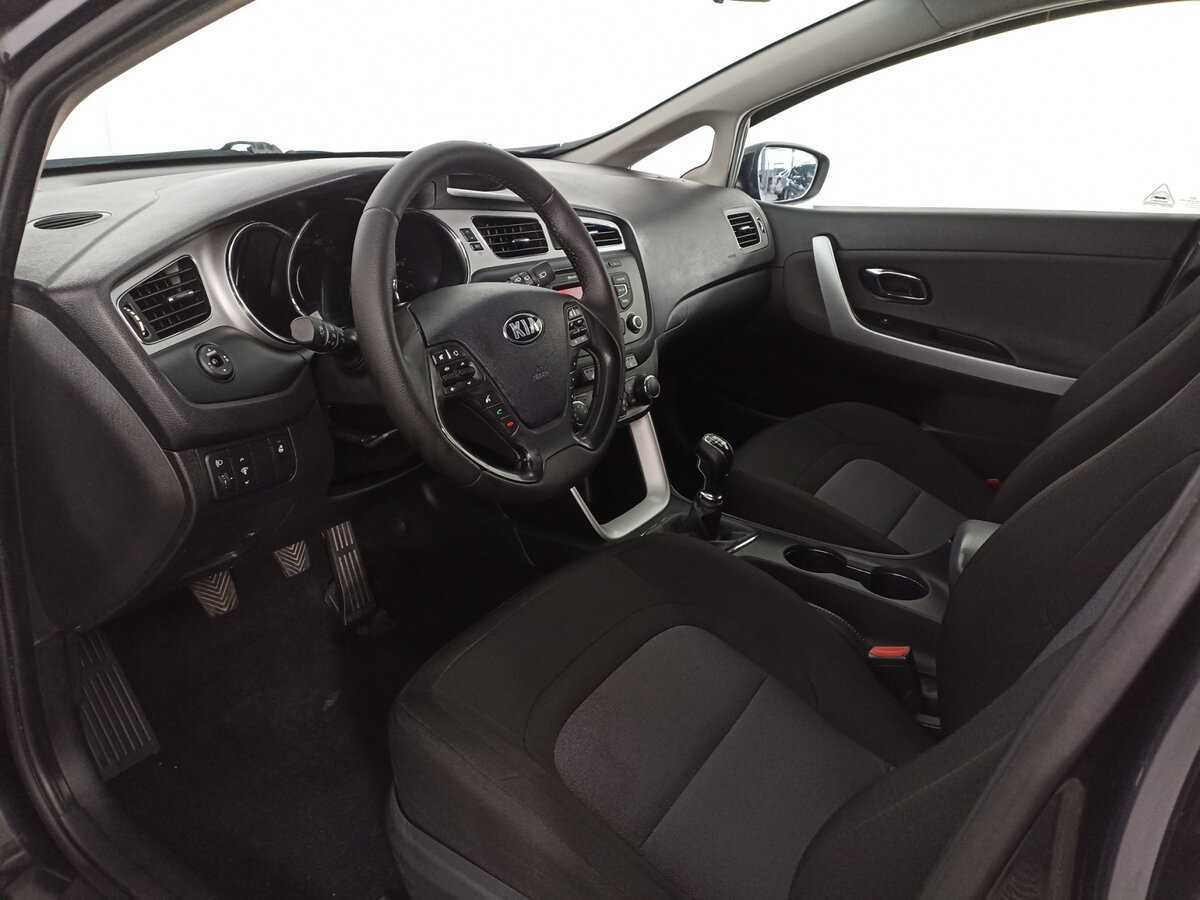 Купить Kia Ceed с пробегом. Фото: #12